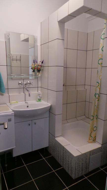 U Viktora Guest House Brest Exterior photo